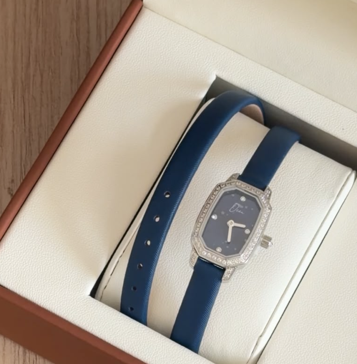 Alba navy blue